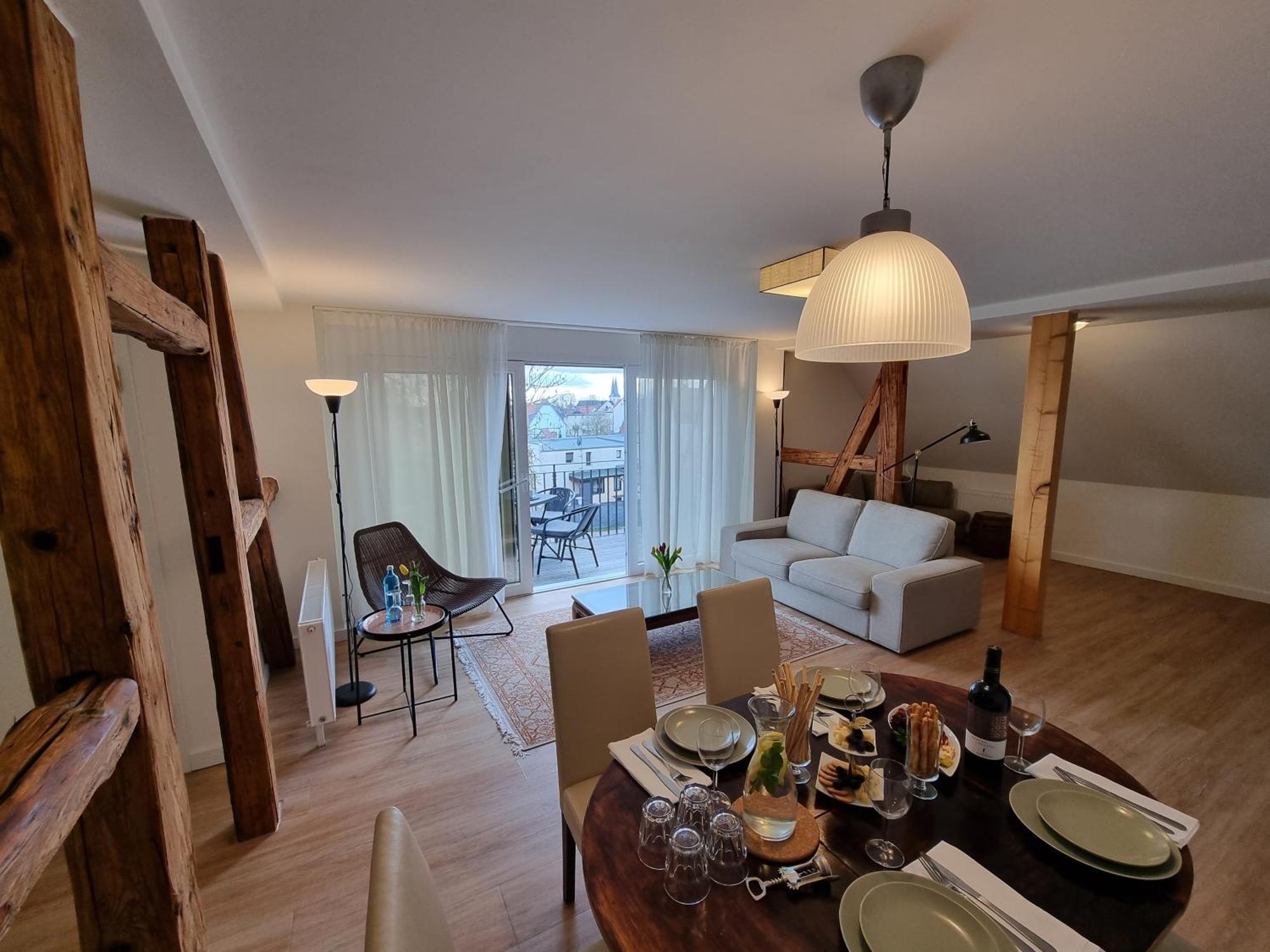 Hotel Burg Wanzleben エクステリア 写真